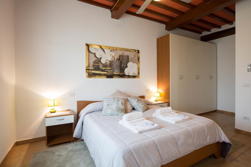 Hotel Fattoria Il Casone Monteriggioni Zimmer foto